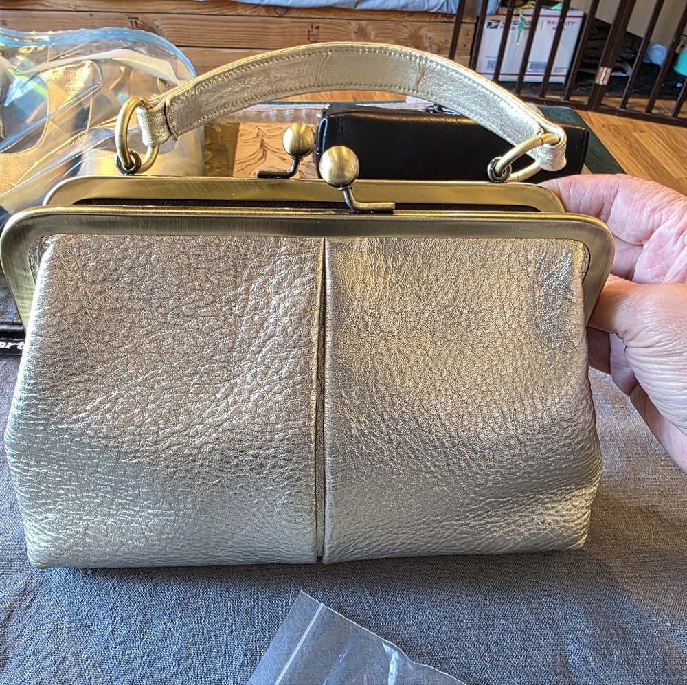 Elegant Gold Women's Handbag By Taschenkinder
